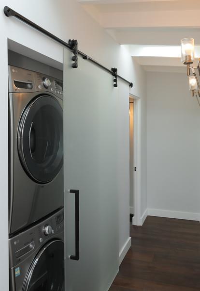 246 Hamilton Avenue Mountain View, CA 94043 - Photo 15 of 25 a view of a hallway with washer and dryer