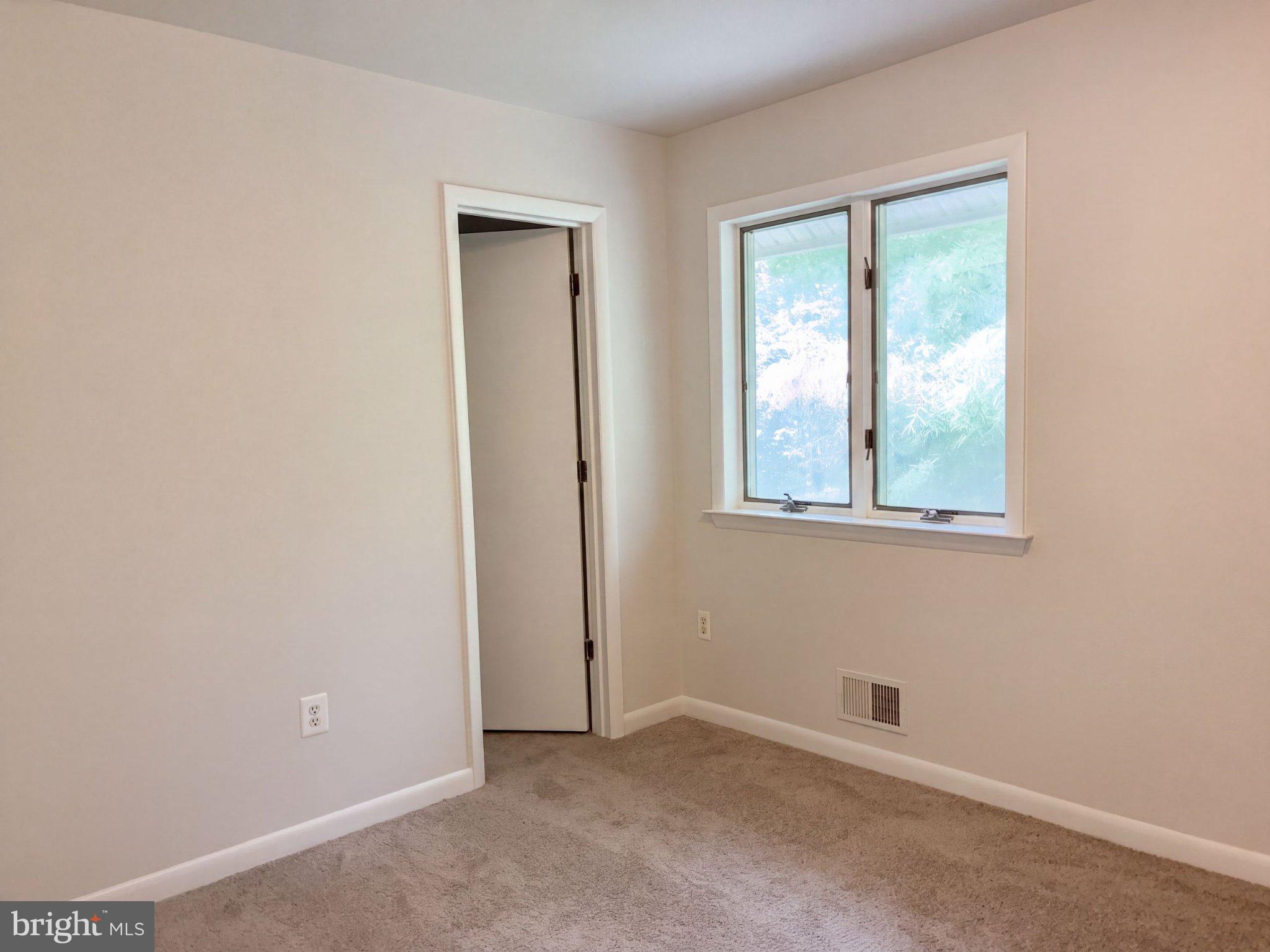542 Jonathan Road Linden, VA 22642 - Photo 13 of 34 Gallery Image 13