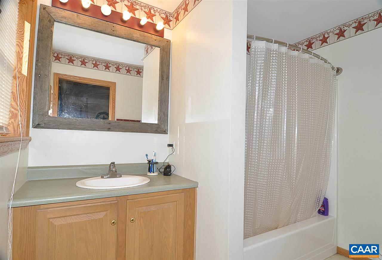 2567 Zion Road Troy, VA 22974 - Photo 13 of 27 Gallery Image 13