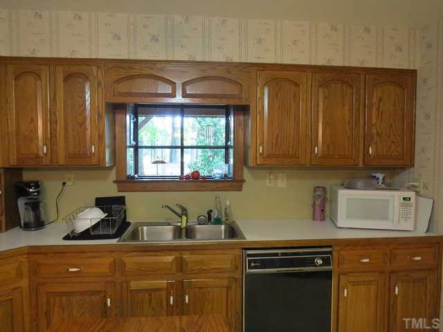 571 Lee Road, Unit B Clayton, NC 27520 - Photo 15 of 25 Photo 15