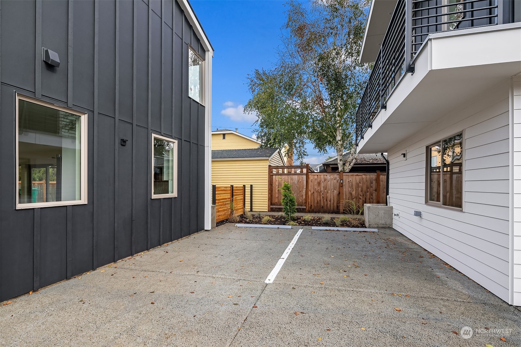 750 North 66th Street, Unit B Seattle, WA 98103 - Photo 18 of 18 Gallery Image 18