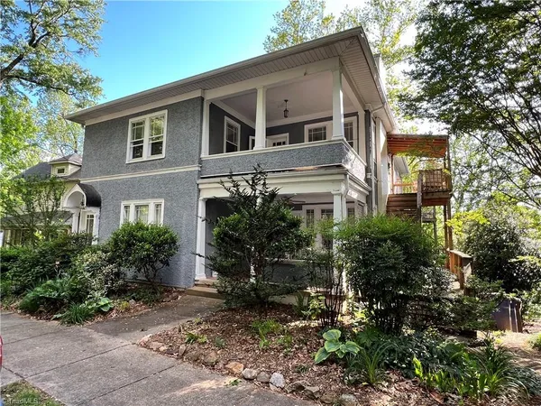 $995 | 130 Piedmont Avenue, Unit A, Winston-Salem, NC 27101