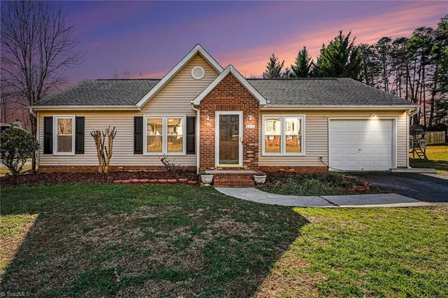 $290,000 | 6812 Salem Quarter Road, Belews Creek, NC 27009