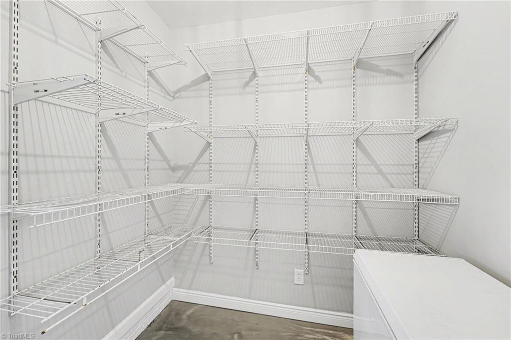 6812 Salem Quarter Road Belews Creek, NC 27009 - Photo 9 of 20