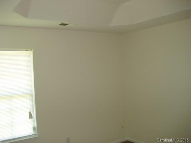 7123 Rumple Road, Unit 11 Charlotte, NC 28262 - Photo 4 of 7 Gallery Image 4
