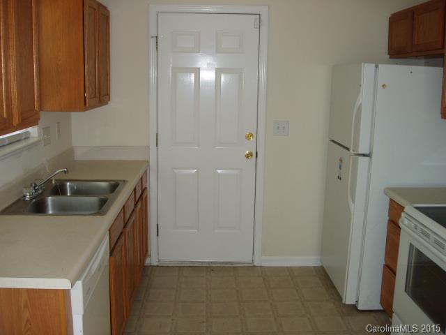 7123 Rumple Road, Unit 11 Charlotte, NC 28262 - Photo 6 of 7 Gallery Image 6