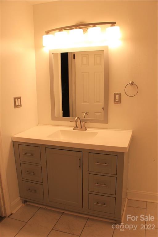 672 Fielding Road Charlotte, NC 28214 - Photo 21 of 38 Gallery Image 21