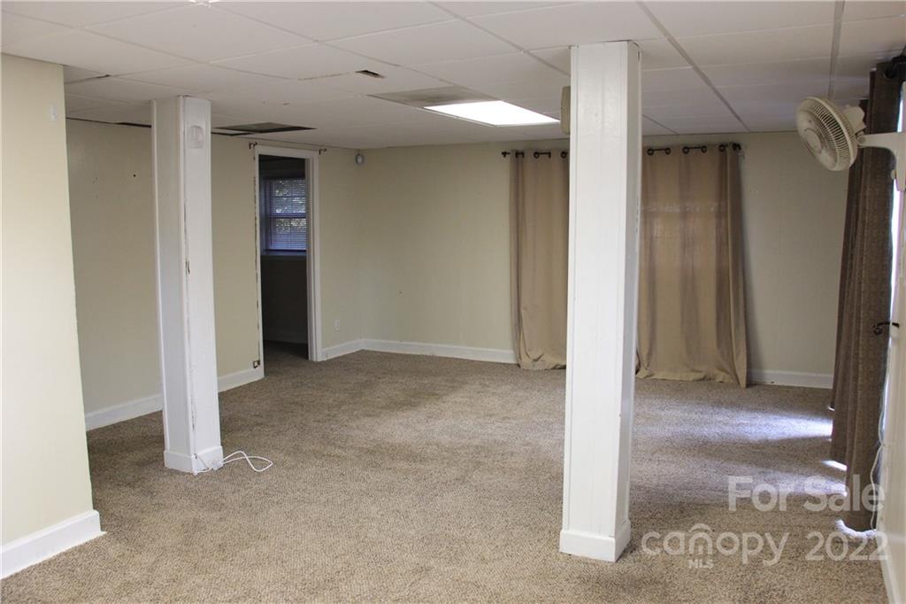 672 Fielding Road Charlotte, NC 28214 - Photo 29 of 38 Gallery Image 29