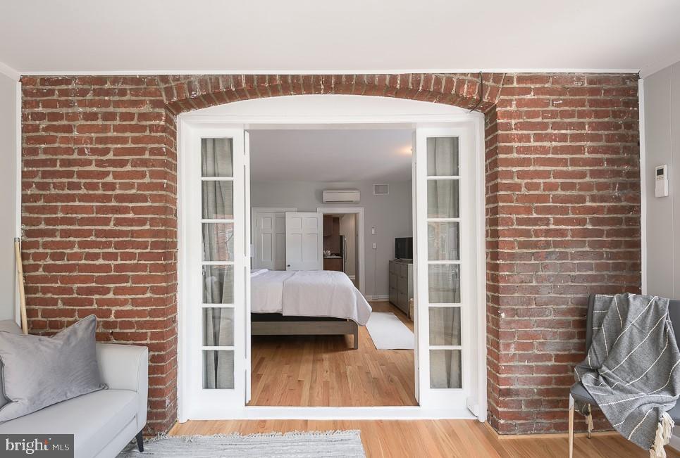 2321 Ashmead Place Northwest Washington, DC 20009 - Photo 17 of 32 Unit 2 - Sunroom