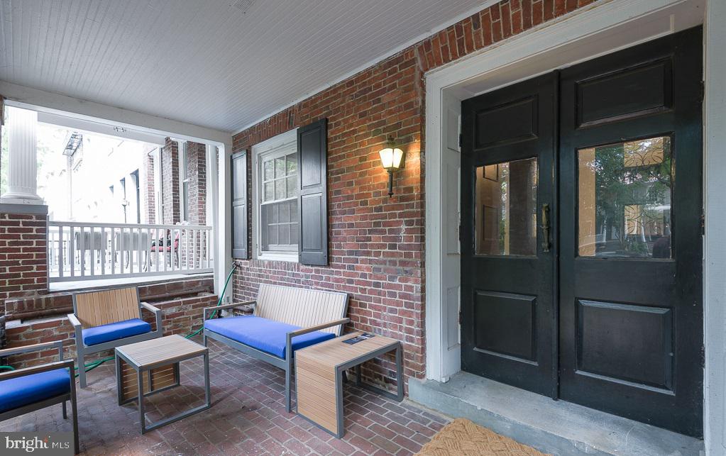 2321 Ashmead Place Northwest Washington, DC 20009 - Photo 25 of 32 Building Entrance