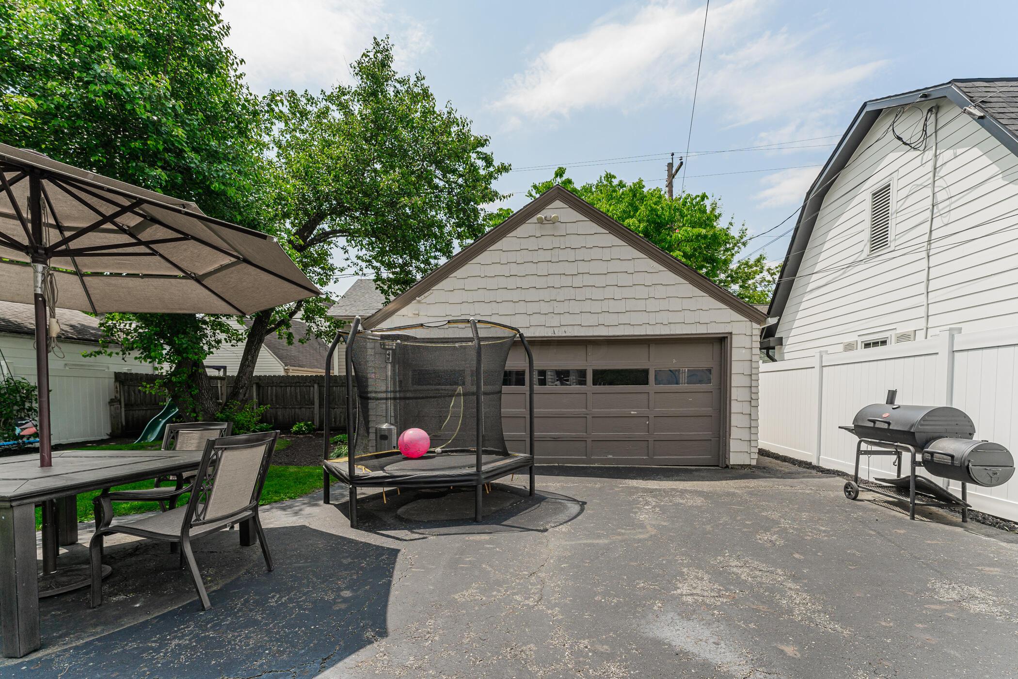 49 South Remington Road Columbus, OH 43209 - Photo 40 of 42 49 S Remington Rd 017