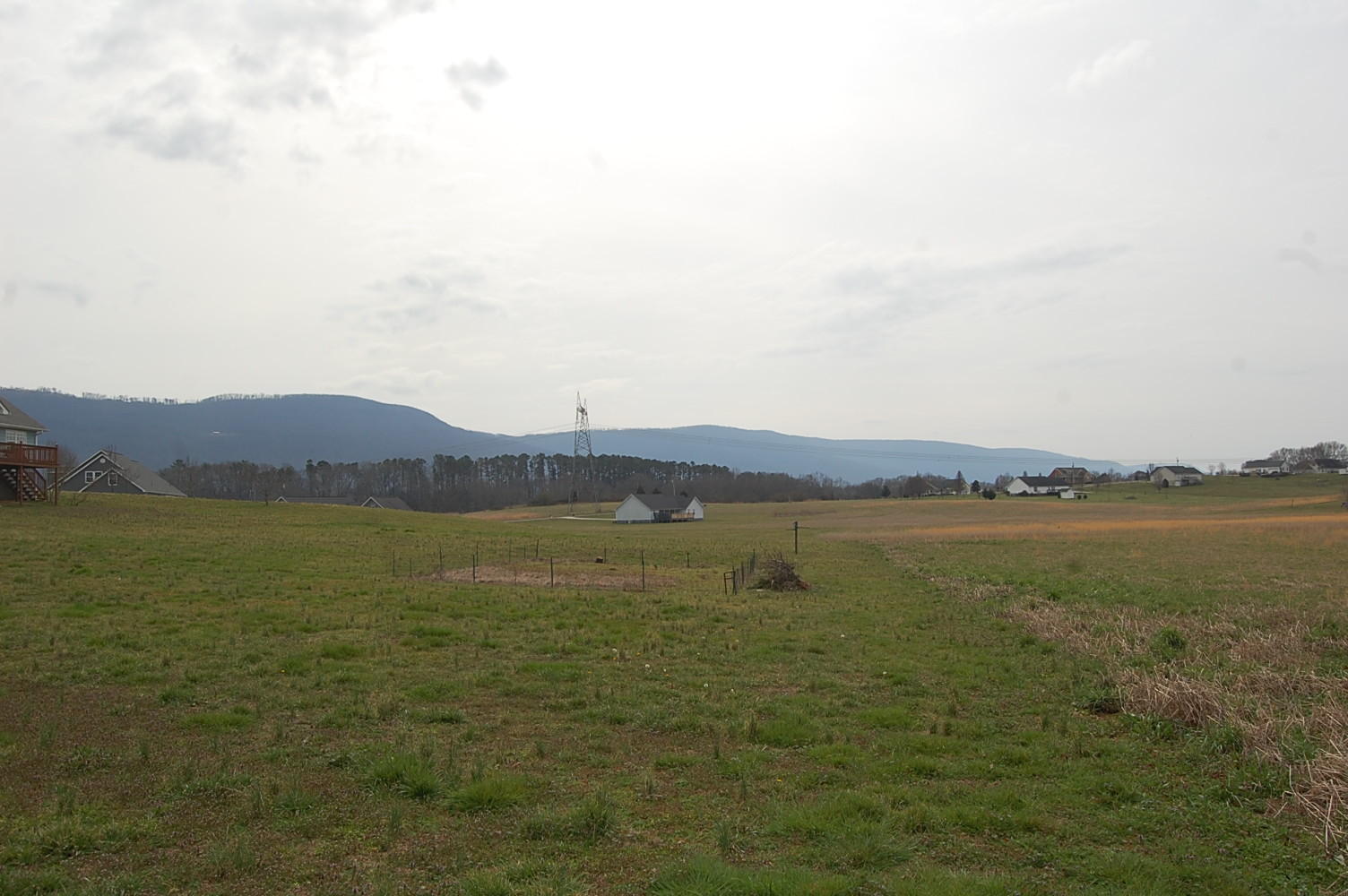 314 Neal Road Dunlap, TN 37327 - Photo 8 of 52 1242227 - 314 Neal Rd 008