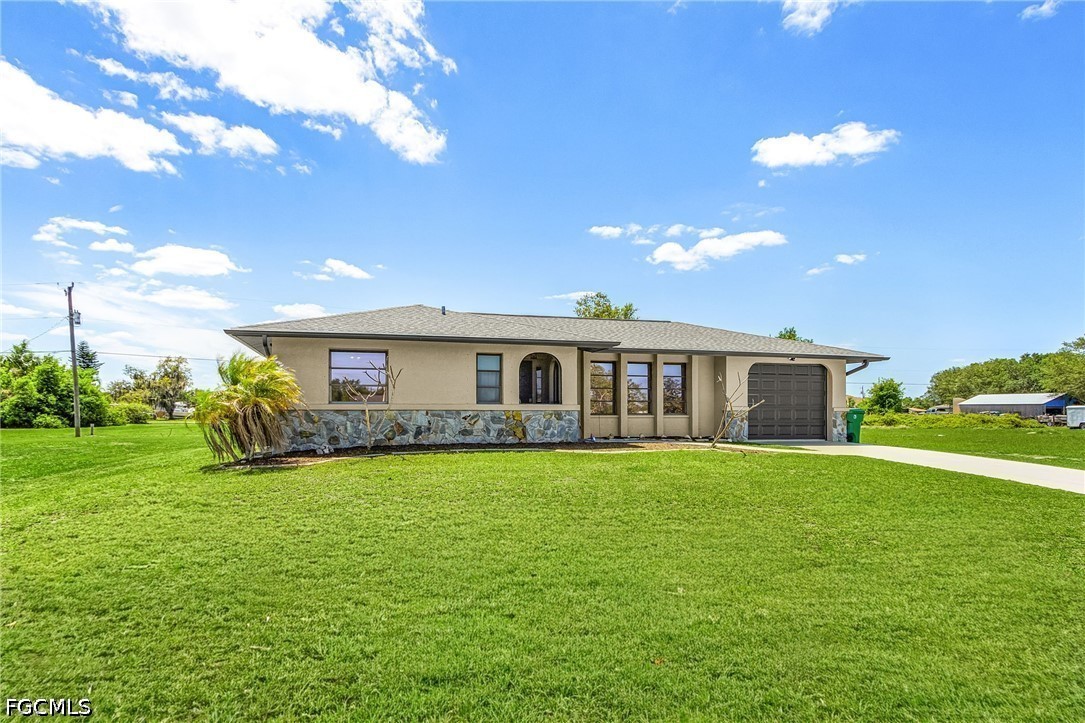 30095 Holly Road Punta Gorda, FL 33982 - Photo 1 of 29 Gallery Image 1