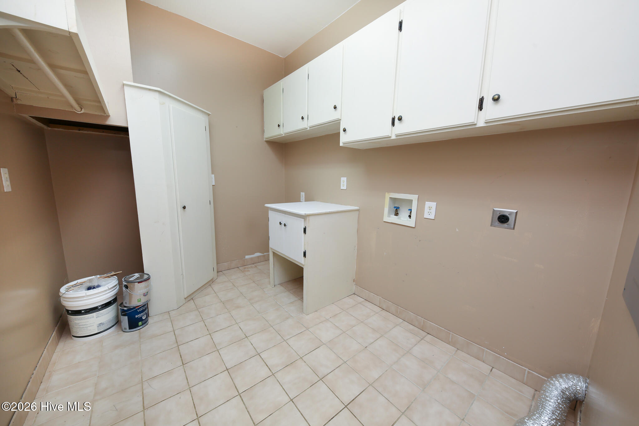 218 River Trail Winton, NC 27986 - Photo 49 of 65 First Floor W/D Utility room