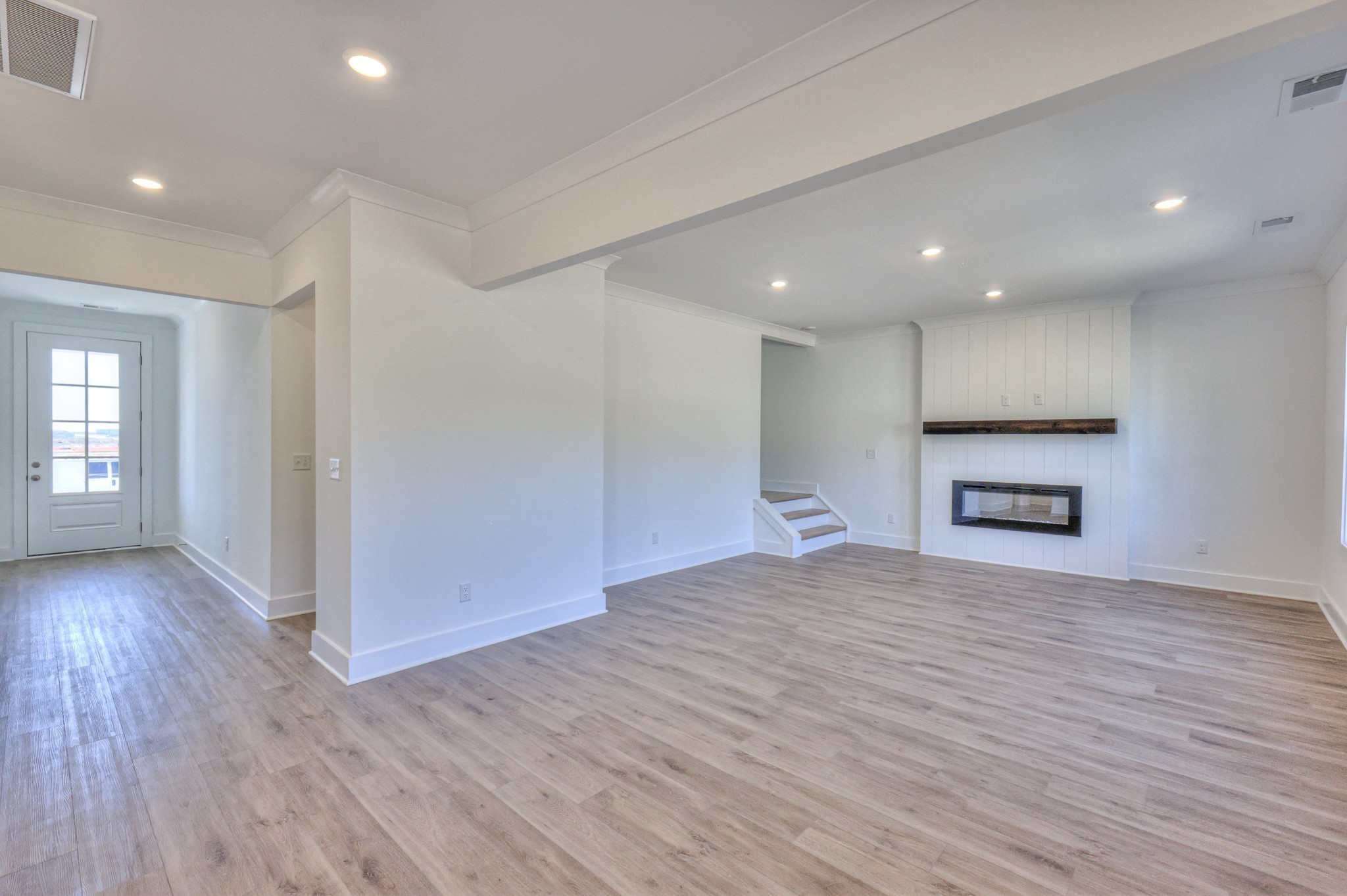 2259 Duchess Boulevard Gallatin, TN 37066 - Photo 15 of 44 a view of an empty room with window and wooden floor