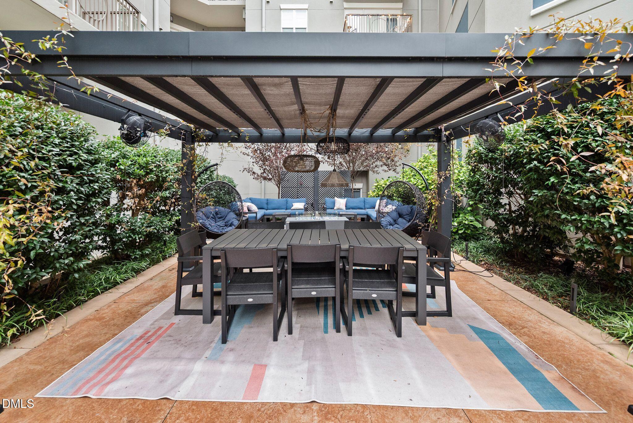 222 Glenwood Avenue, Unit 605 Raleigh, NC 27603 - Photo 40 of 60 43-print-222-glenwood-ave-607