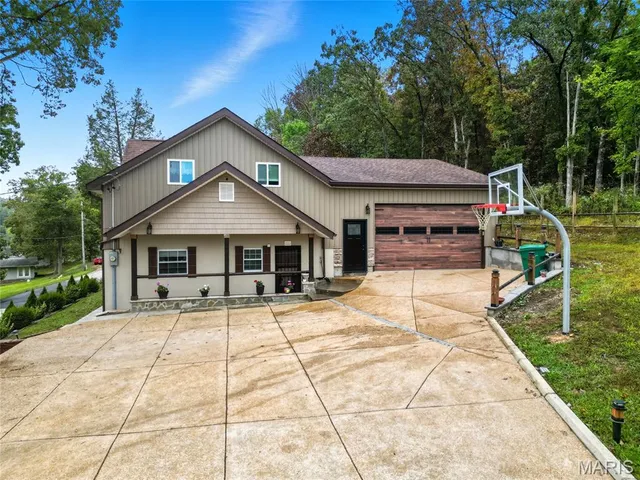 $449,000 | 7205 Lakeshore Drive, Cedar Hill, MO 63016