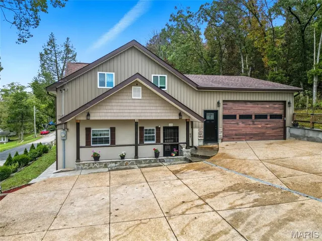 $449,000 | 7205 Lakeshore Drive, Cedar Hill, MO 63016