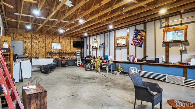 $449,000 | 7205 Lakeshore Drive, Cedar Hill, MO 63016