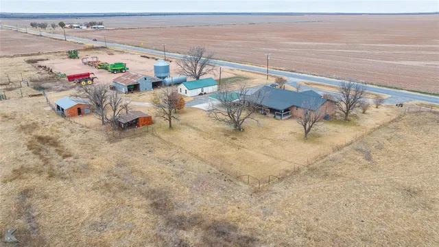 $335,000 | 6023 Farm To Market 618, Haskell, TX 79521