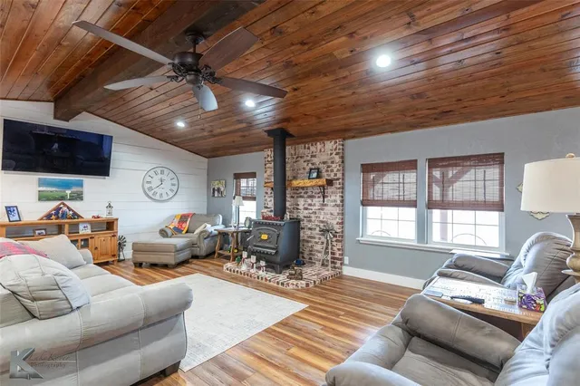 $335,000 | 6023 Farm To Market 618, Haskell, TX 79521