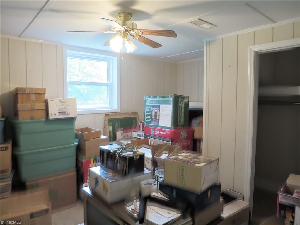 1096 Perryman Road Lexington, NC 27295 - Photo 22 of 30 Lower level den.