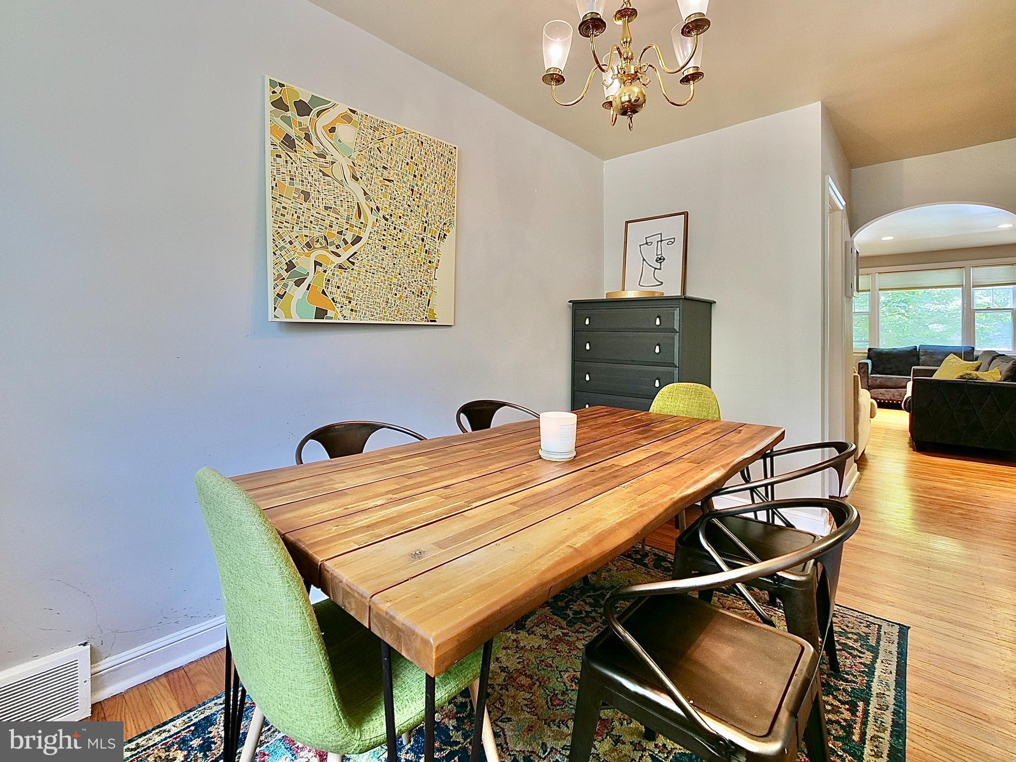 8059 Winston Road Philadelphia, PA 19118 - Photo 13 of 37 Gallery Image 13