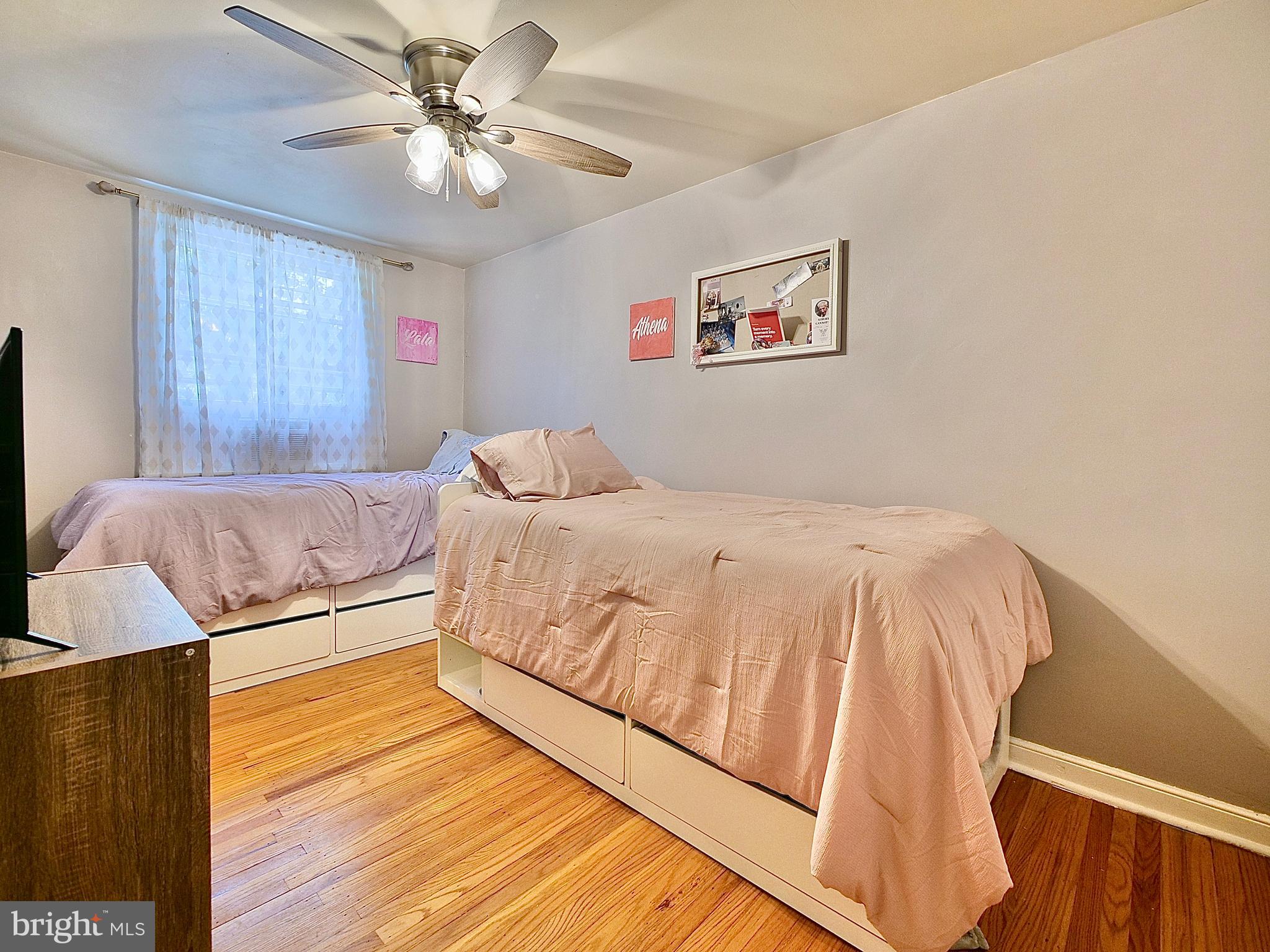 8059 Winston Road Philadelphia, PA 19118 - Photo 26 of 37 Second Bedroom