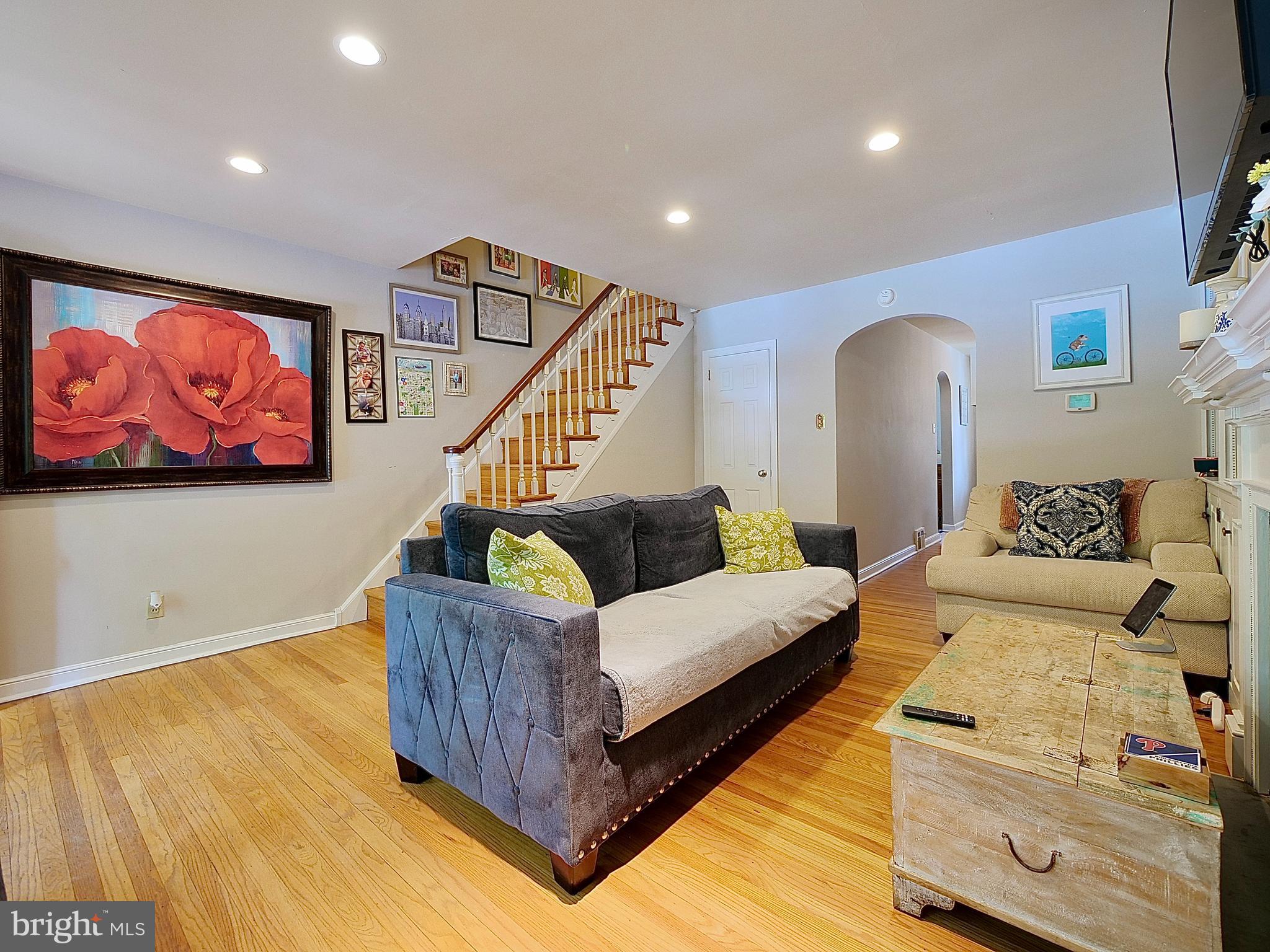 8059 Winston Road Philadelphia, PA 19118 - Photo 5 of 37 Gallery Image 5