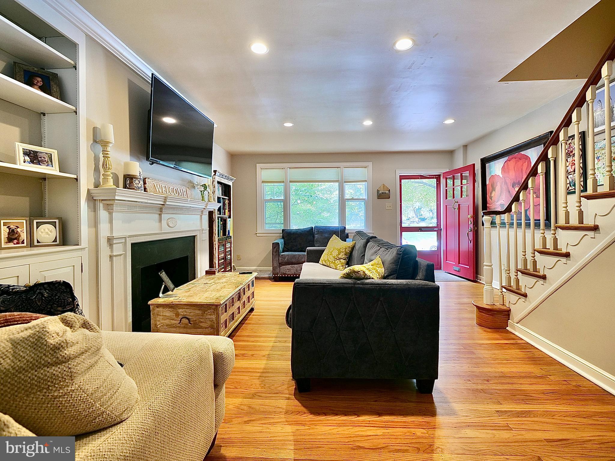 8059 Winston Road Philadelphia, PA 19118 - Photo 8 of 37 Gallery Image 8
