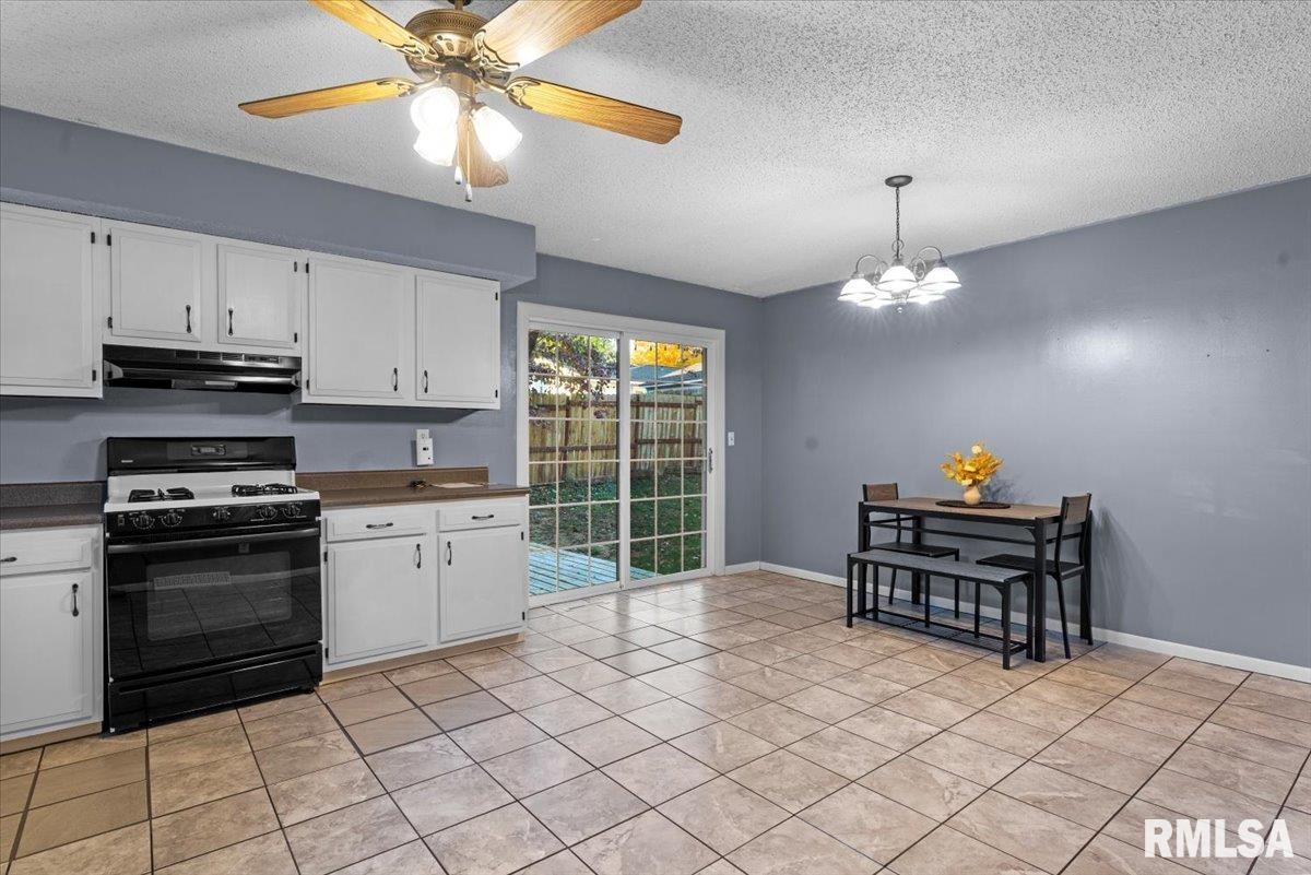 14077 St Joseph Road Athens, IL 62613 - Photo 11 of 24