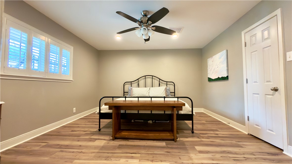638 Moray Place Corpus Christi, TX 78411 - Photo 23 of 34