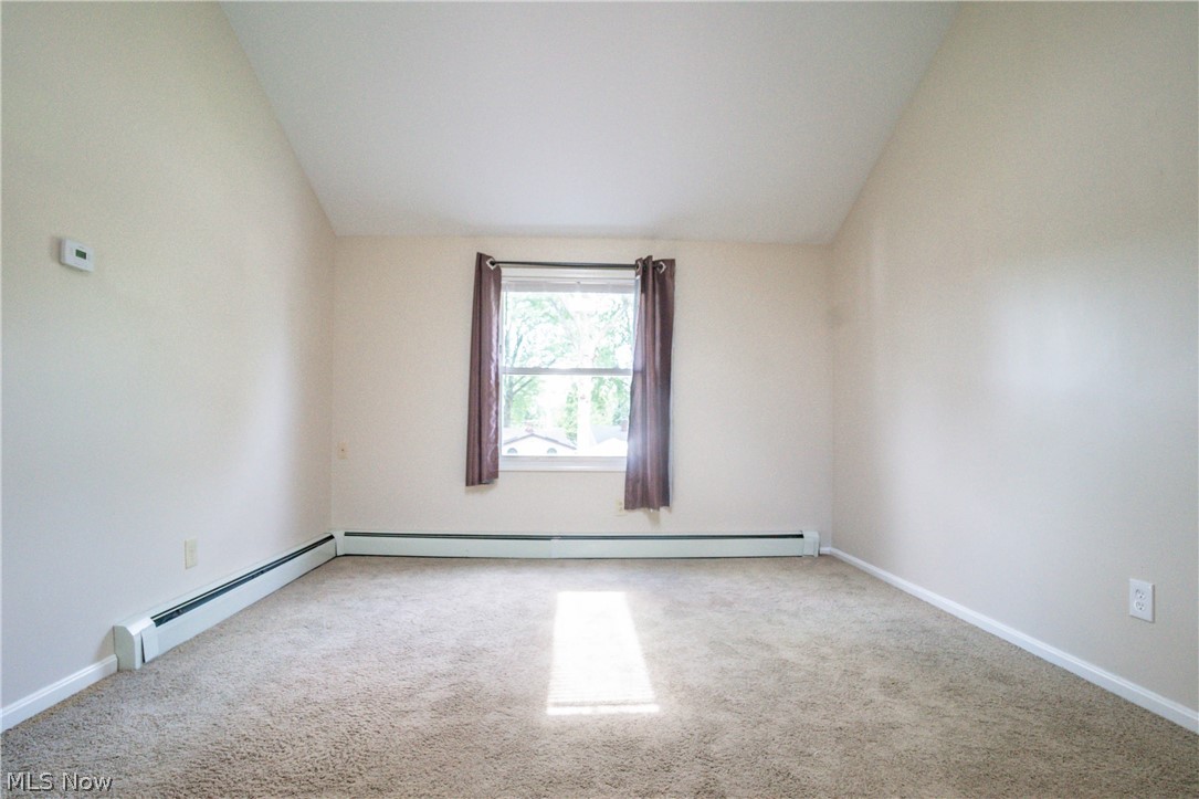 6822 Franke Road Middleburg Heights, OH 44130 - Photo 24 of 33