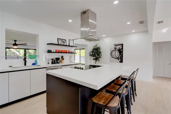 $5,500 | 347 Northeast 110th Street, Miami, FL 33161