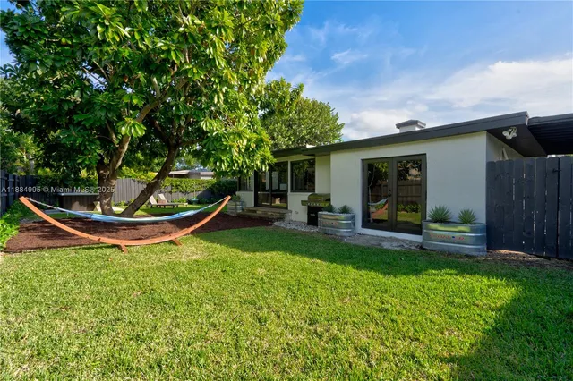 $5,500 | 347 Northeast 110th Street, Miami, FL 33161