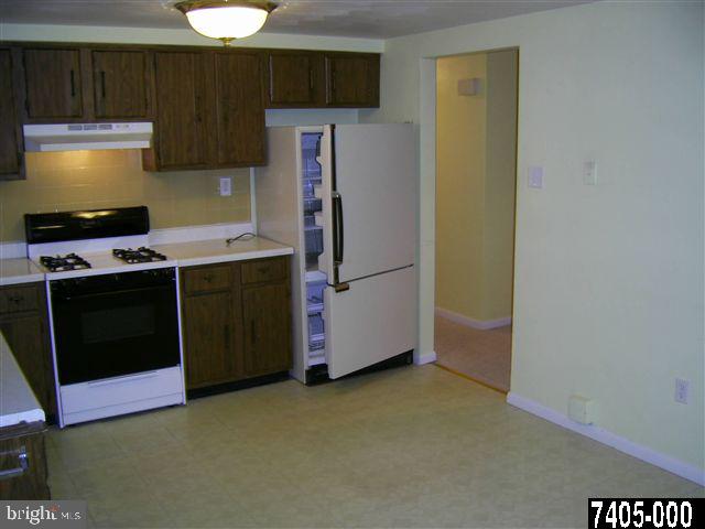 3610 Holly Road Dover, PA 17315 - Photo 12 of 25 Gallery Image 12