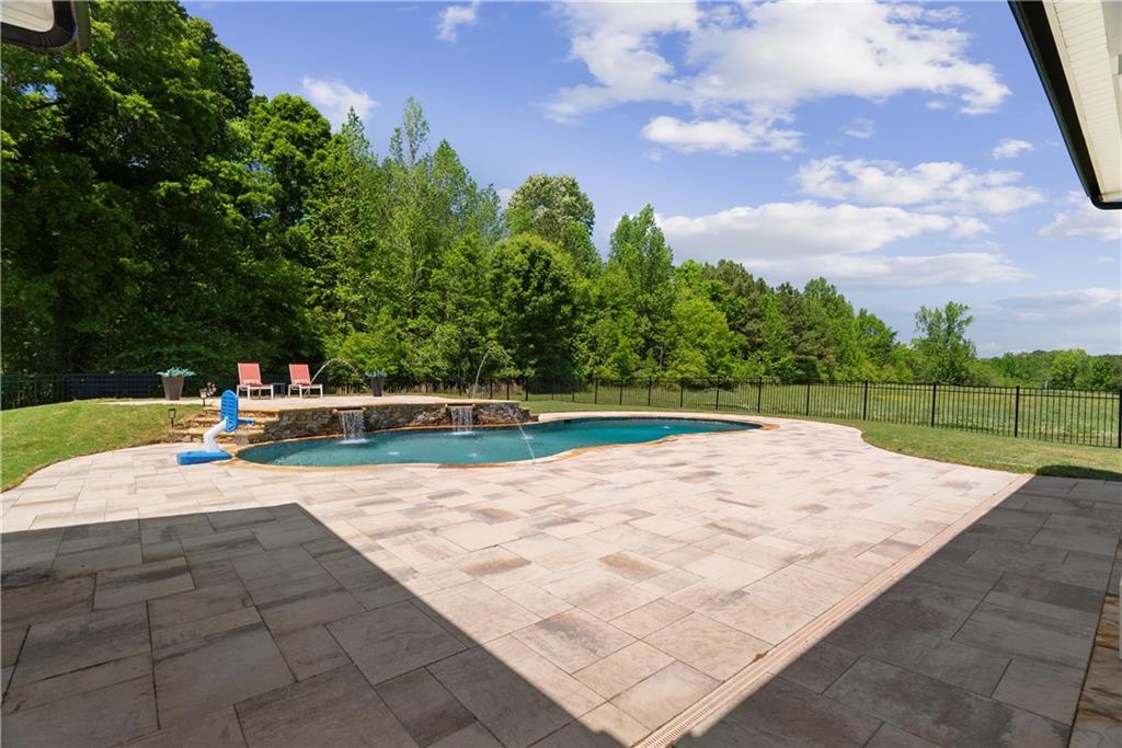 876 Cline Road Resaca, GA 30735 - Photo 5 of 57