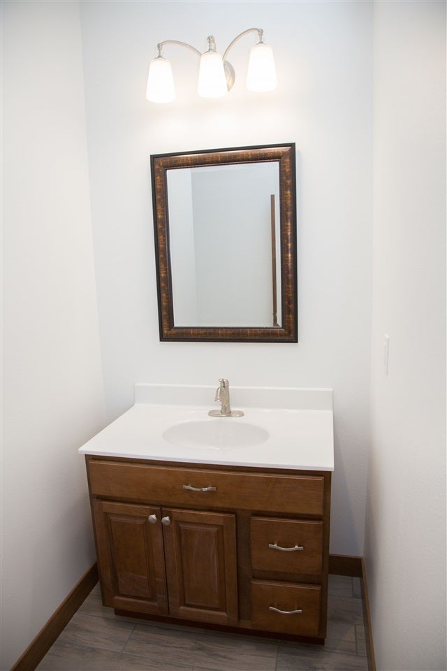 2260 Antler Ridge Drive Dubuque, IA 52002 - Photo 4 of 23 Gallery Image 4