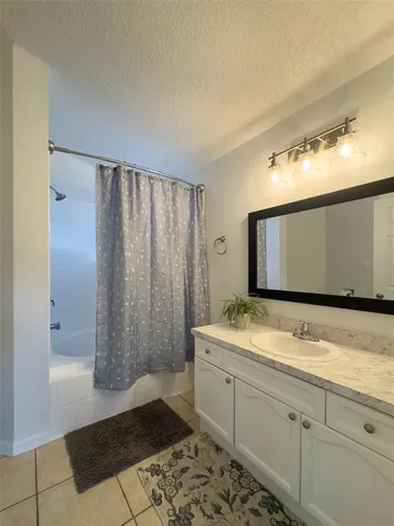 $284,900 | 1012 Mayfair Street, Eustis, FL 32726