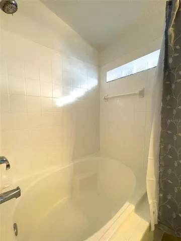 $284,900 | 1012 Mayfair Street, Eustis, FL 32726