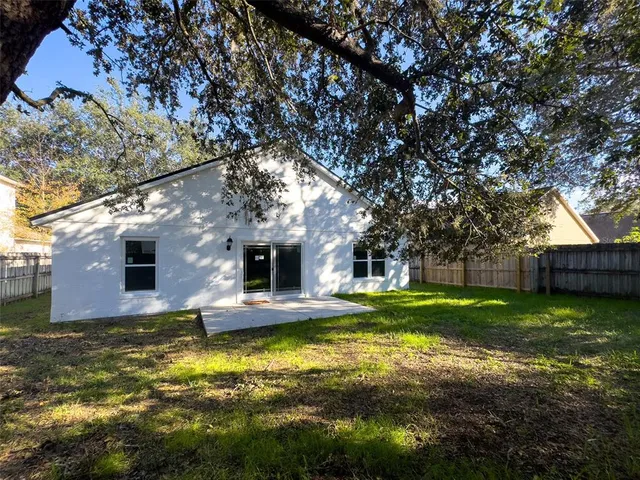 $284,900 | 1012 Mayfair Street, Eustis, FL 32726