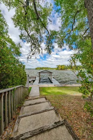 $475,000 | 3842 Edgewater Drive, Tallahassee, FL 32310