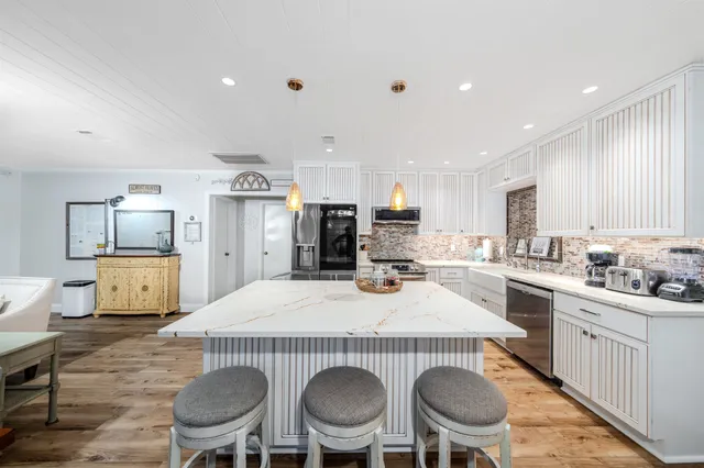 $475,000 | 3842 Edgewater Drive, Tallahassee, FL 32310