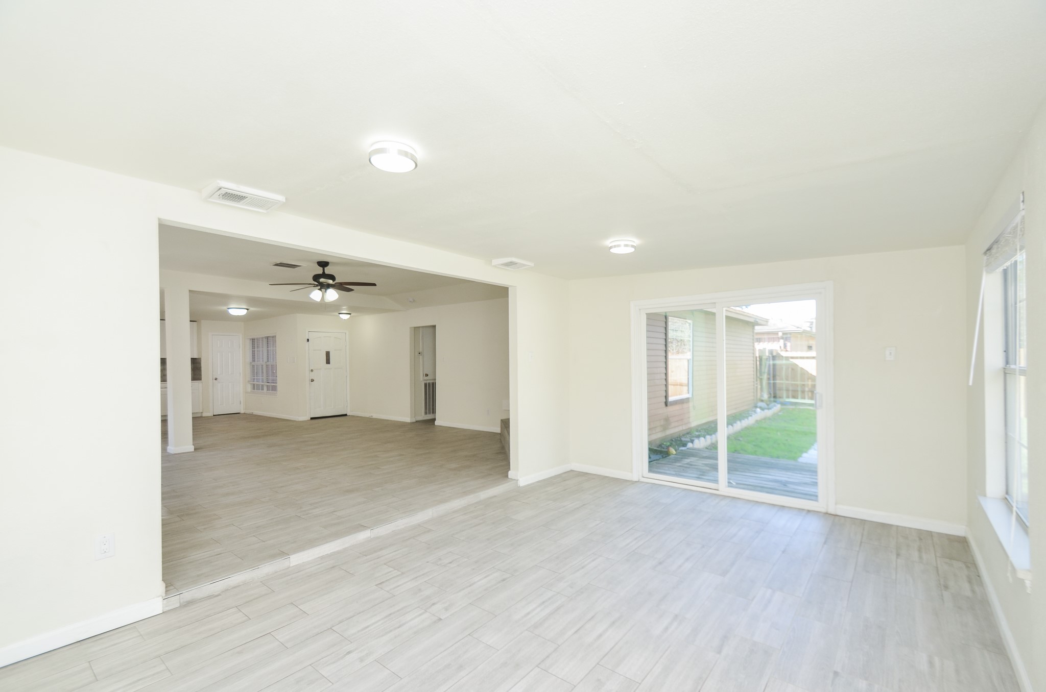 17614 Sundrop Lane Houston, TX 77084 - Photo 5 of 32