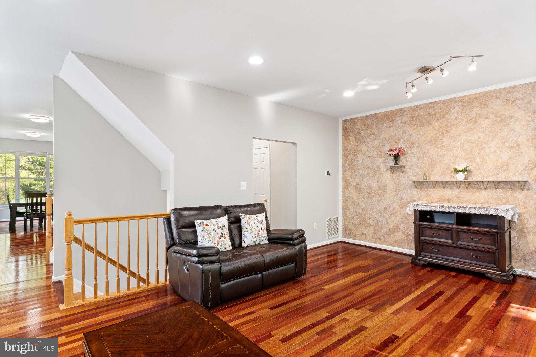 21654 Frame Square Broadlands, VA 20148 - Photo 21 of 43 Inviting space with warm wood tones.