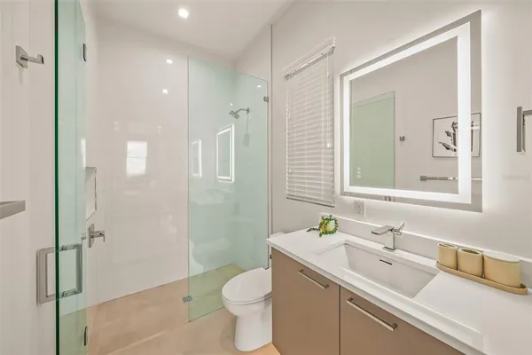 $6,495,000 | 101 7th Street South, Bradenton Beach, FL 34217