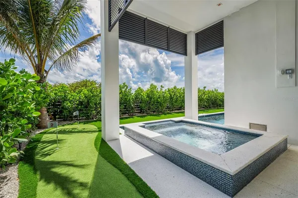 $6,495,000 | 101 7th Street South, Bradenton Beach, FL 34217