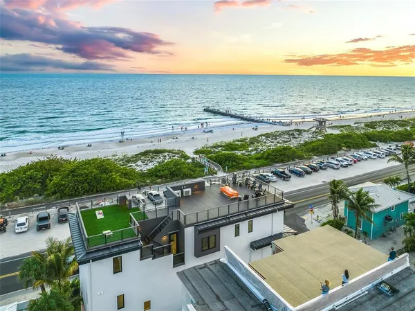 $6,495,000 | 101 7th Street South, Bradenton Beach, FL 34217