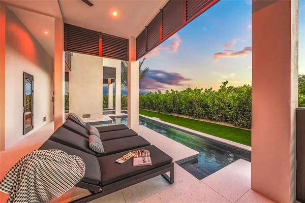 $6,495,000 | 101 7th Street South, Bradenton Beach, FL 34217