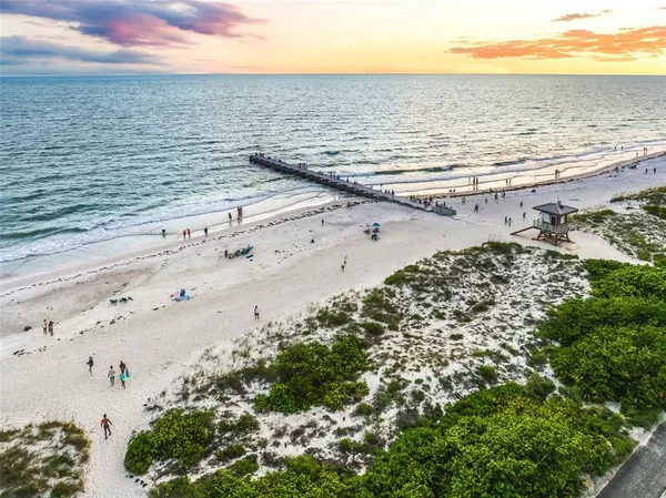 $6,495,000 | 101 7th Street South, Bradenton Beach, FL 34217